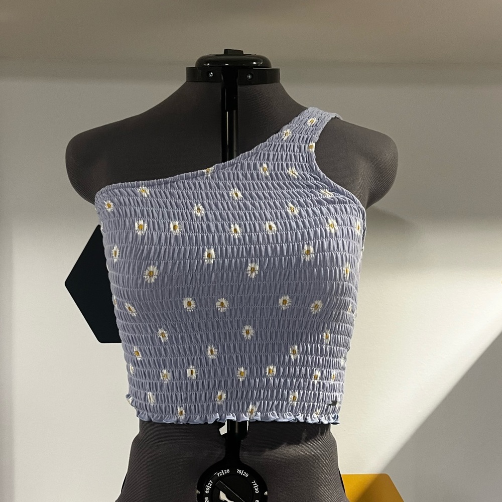 Hollister one shoulder blue crop top! size medium barely worn! - Picture 1 of 4